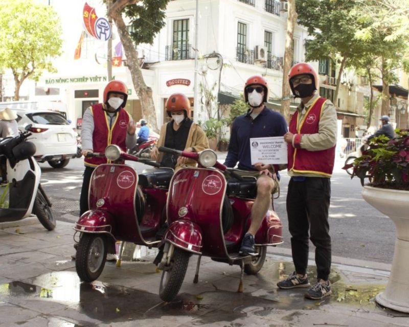 Hanoi Vintage Vespa City Tours - A local market and Huu Tiep Lake