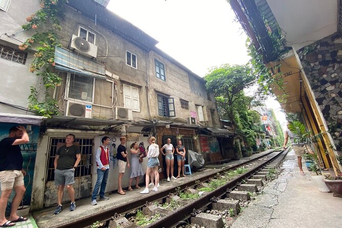 Hanoi Vintage Vespa Tours: HISTORY +FOOD + CULTURE + SIGHT + FUN - Starting at Hanoi Opera House and entering the old city