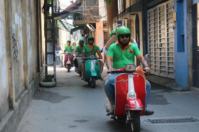 Ho Chi Minh Vespa City Tour 4,5 hours - Notre Dame Cathedral and the Central Post Office