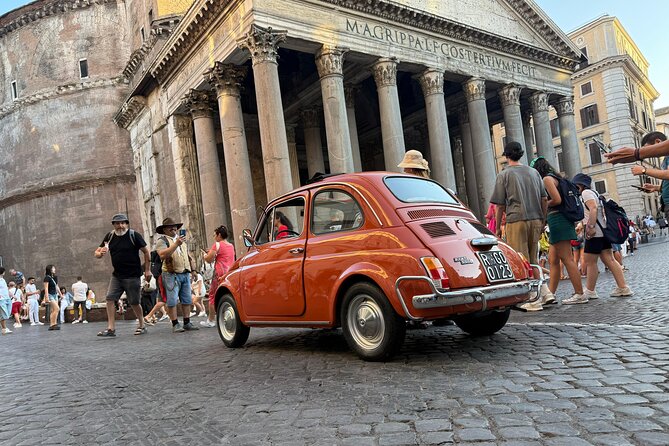 La Dolce Vita Fiat 500 Tour in Rome - Rolling past Circus Maximus and the Palatine Hill