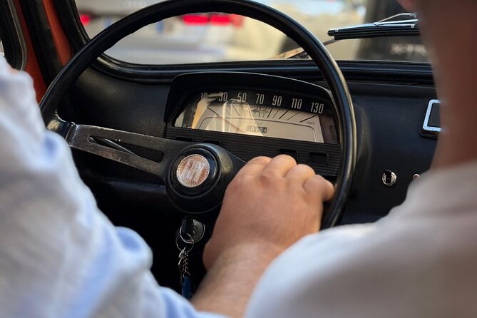 La Dolce Vita Fiat 500 Tour in Rome - Starting at the Colosseum