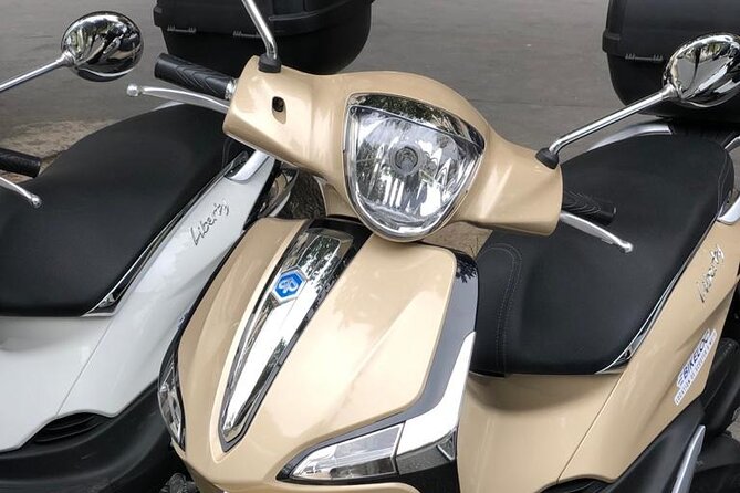 Liberty scooter rental Piaggio 50cc (4T) Paris - Picking up near Gare de Lyon