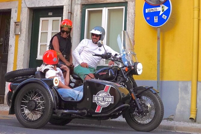 Lisbon El Cristo-Rei - Private Vintage Sidecar Tour - Who should book this private Lisbon ride