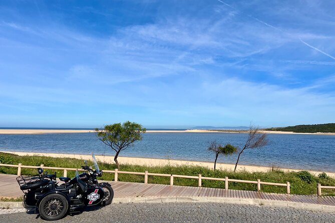 Lisbon - Private Vintage Sidecar Tour to Sesimbra's Coast - The guides and the feel of the ride