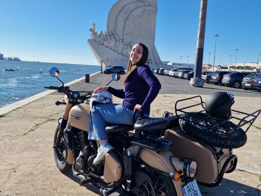 Lisbon: Sidecar Tour - Alfama, hills, and traditional Portuguese streets