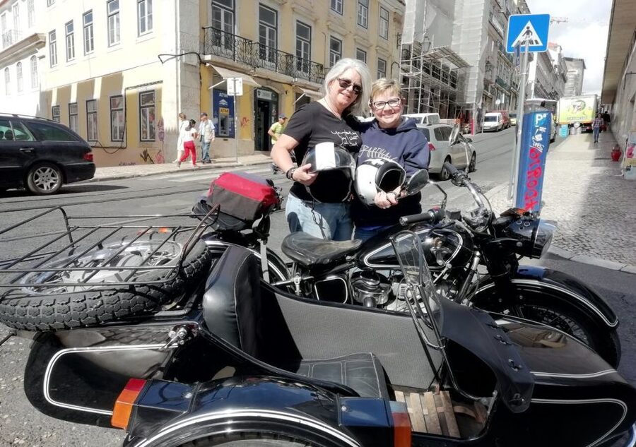 Lisbon: Sidecar Tour - Viewpoints, photos, and the value of local guidance