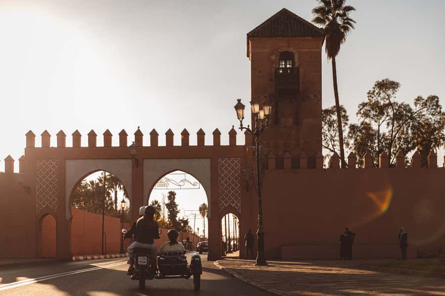Marrakech Hidden Gems: Vintage 1h30 Sidecar Guided Tour - The five-minute safety briefing and departure