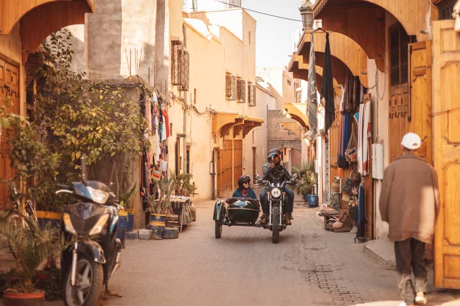 Marrakech Hidden Gems: Vintage 1h30 Sidecar Guided Tour - Gueliz: Art Deco streets and modern Marrakech