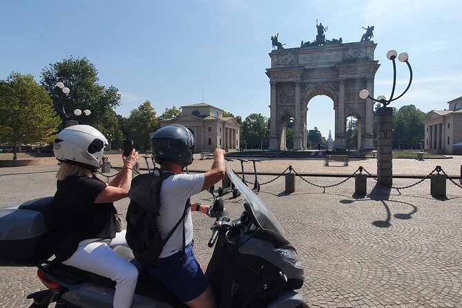 Milan Vespa Adventure: Private Tour for Couples and Friends - Arco della Pace, a quick photo stop with evening energy