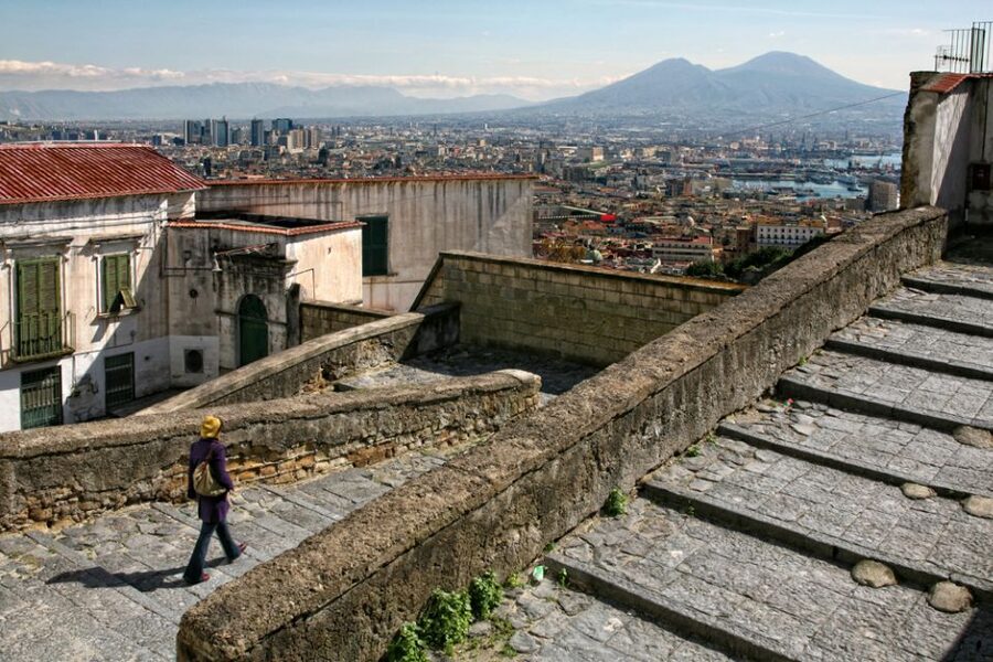 Naples: Panoramic Private Tour by Vintage Fiat 500 or 600 - Marechiaro offers a smaller Naples