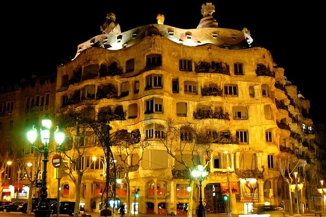 Night Tour of Barcelona by Sidecar Motorcycle - Arc de Triomf and Barcelona’s evening glow
