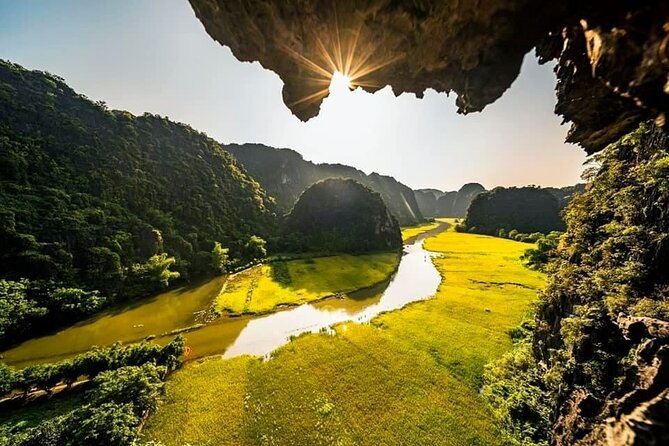 Ninh Binh Vespa Start from Hanoi + Boat + Villages +Rice Paddies - Key points at a glance