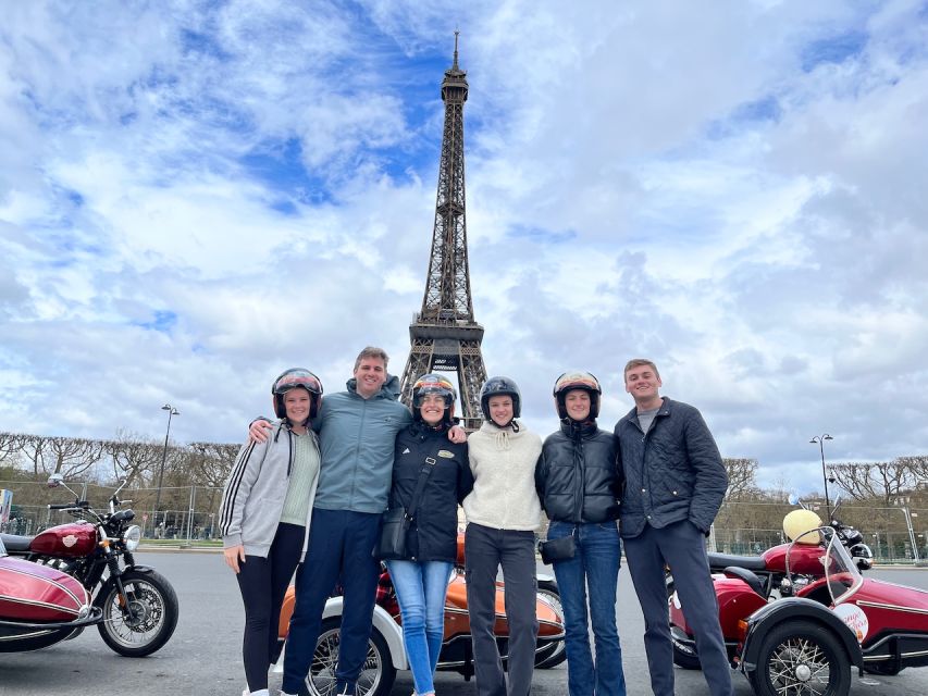 Paris by sidecar 1HR Tour - Arc de Triomphe: a quick look at Parisian grandeur