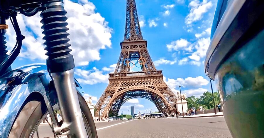 Paris: Private Vintage Sidecar Tour with Hotel Pickup - Photo stops, guide style, and the Rafael factor