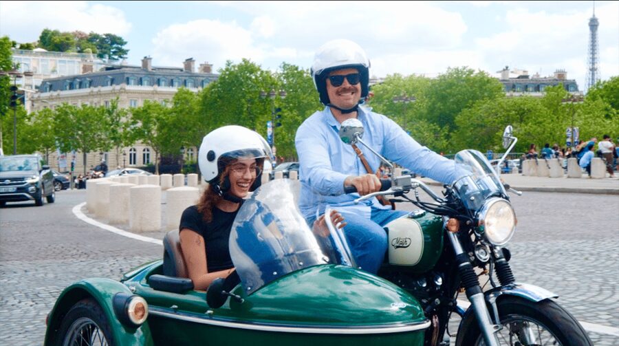 Paris: Private Vintage Sidecar Tour with Hotel Pickup - What the 90-minute route can include