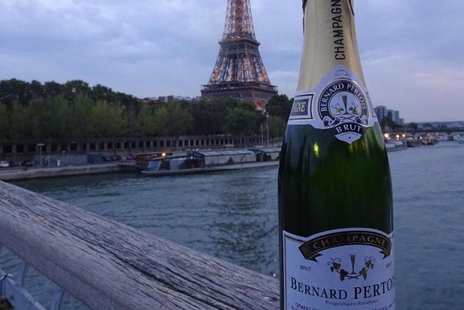 Paris Romantic & Private Tour By Night on a Sidecar Ural - The guide makes or breaks the ride