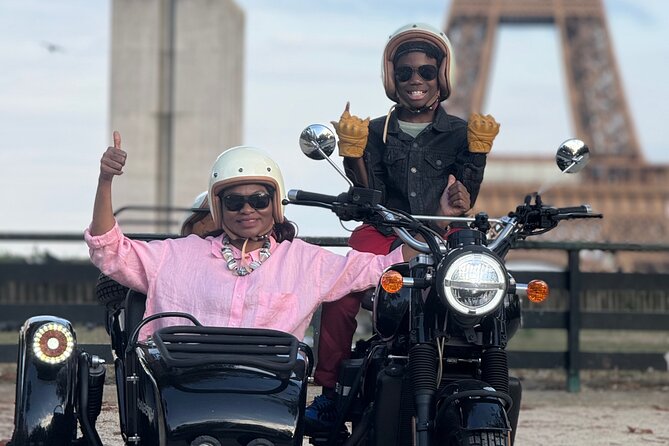 Paris: Shoot a Vertical Video on a Sidecar with a Pro Filmmaker - Key points at a glance