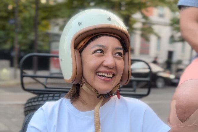 Paris: Shoot a Vertical Video on a Sidecar with a Pro Filmmaker - Is $199 per person a fair price?