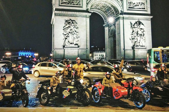 Paris Vintage Tour by Night on a Sidecar with Champagne - Fifteen minutes inside Sacré-Cœur