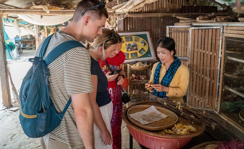 Phnom Penh: Silk Island Tour by Vespa with Tuk Tuk Available - Why the Vespa is the right way to reach Silk Island