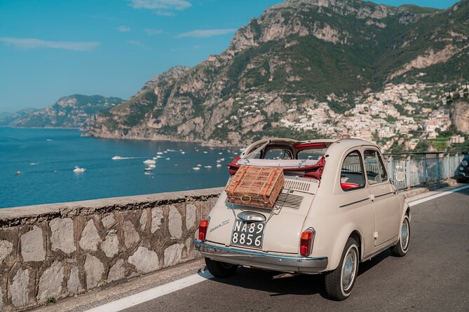 Positano : Magic Experience photo tour in vintage Fiat 500 - The first circuit through Positano