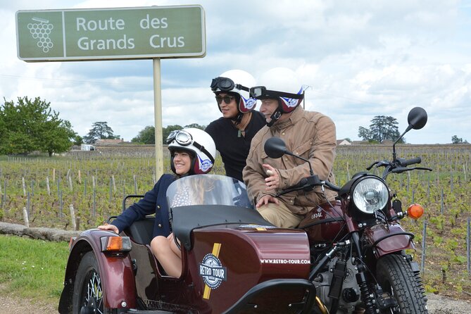 Private Guided Sidecar Tour in Burgundy from Meursault - The guide and the private format