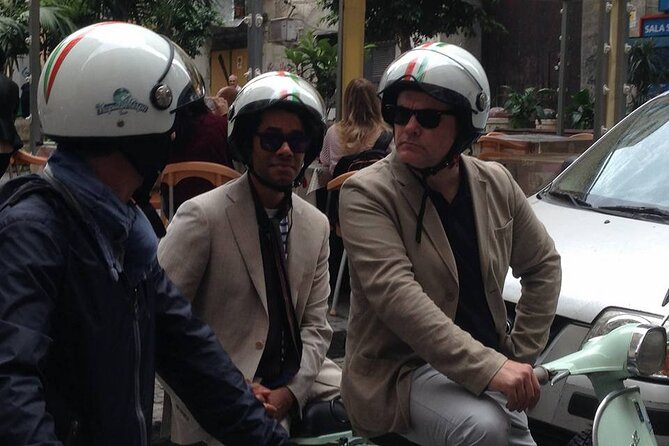 Private Sightseeing Tour in Naples by Vespa - Piazza Trieste e Trento and royal Naples