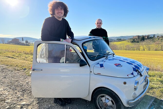 Private Tour in Vintage Fiat 500 - Val d'Orcia - Vitaleta chapel is the classic photo stop