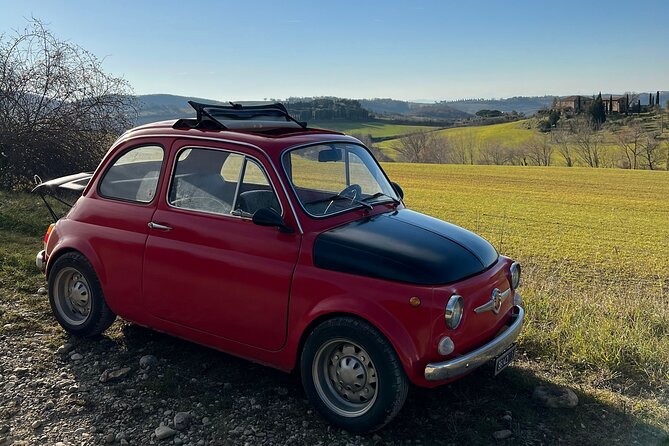 Private Tour in Vintage Fiat 500 - Val d'Orcia - The driving time is the heart of the outing