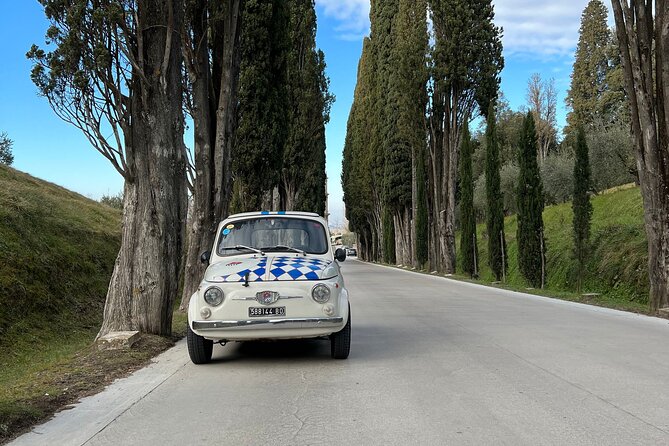 Private Tour in Vintage Fiat 500 - Val d'Orcia - Pienza gives you a compact Renaissance stop