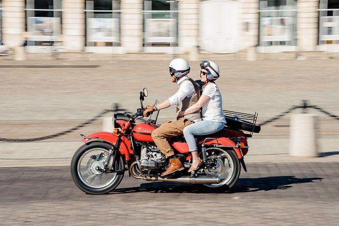 Private Tour of Bordeaux in a Sidecar 1h30 - What the private guide adds