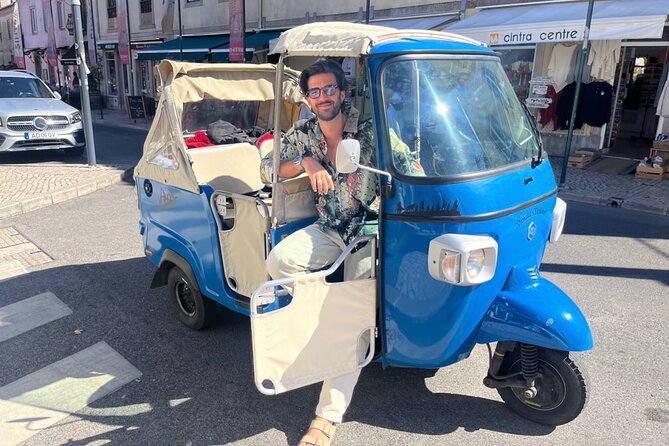 Private Tour of Piaggio Ape Calesino - Starting at Queijadas da Sapa in central Sintra
