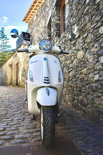 Private Vespa Tour Funchal & Câmara Lobos (3hrs) - The coastal ride to Câmara de Lobos