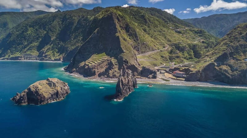 Private Vespa West Tour-Seixal,São Vicente,Porto Moniz(4hr) - A half-hour at Seixal’s black sand and natural pools