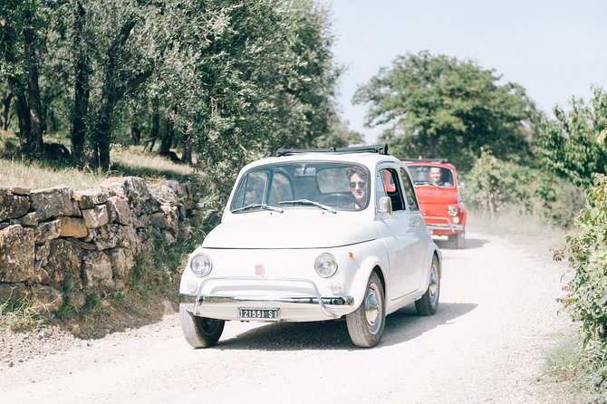 Private Vintage Fiat 500 tour in Chianti - Castellina in Chianti: the first village stop