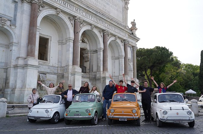 Roma Photography service with Fiat 500 Vintage Car - Group size, comfort, and pace