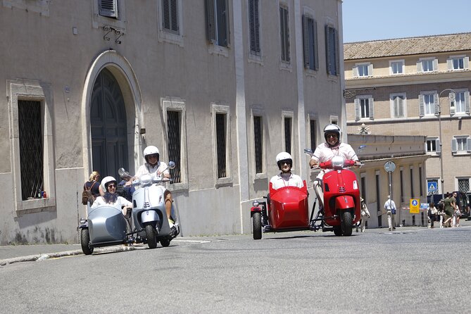 Rome 3 hours Vespa Sidecar Private Tour with Gelato - Janiculum Hill for the city view