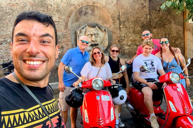 Rome by Vespa – with Francesco: the Best Guided Vespa Tour - Meeting Francesco in Rione Monti