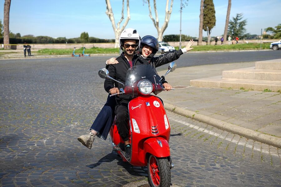 Rome: Explore the City by Vespa with an Optional Photoshoot - Key points before you book