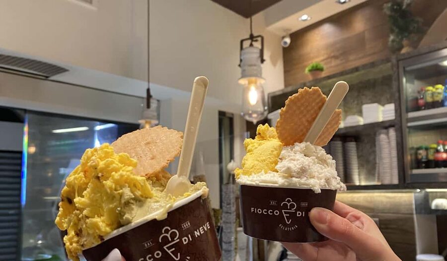 Rome: Fiat 500 Experience with Gelato and Photos - A quick look at Trastevere and Castel Sant’Angelo