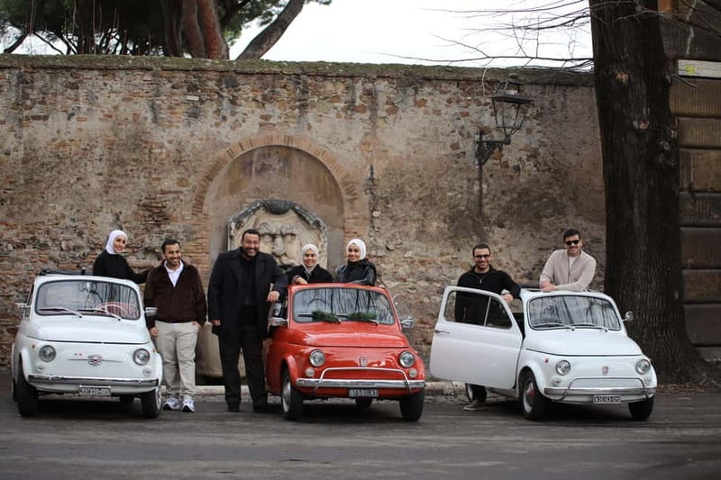 Rome: Fiat 500 Vintage Photography Service in Rome - Passing through Trastevere