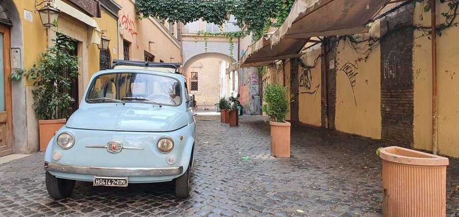 Rome: Full-Day Classic Fiat 500 Rental - Picking up the car on Via di S. Calisto