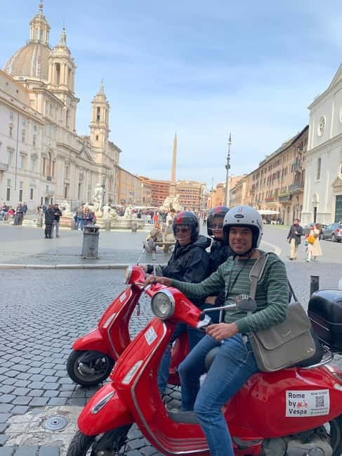 Rome: Guided Vespa Tour with Self-Drive or as a Passenger - Trastevere by Vespa
