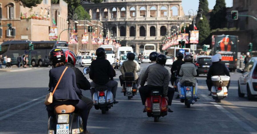 Rome: Half-Day Vespa Tour with Private Driver - Choosing between Grand Rome, Secret Rome, and Rome by Night