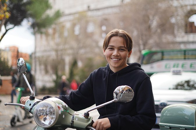Rome Lizzie McGuire Experience with Vespa Tour - Who will enjoy this short private ride