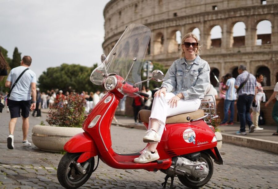 Rome on a Vespa – Photography Service - Who should book this Vespa ride?