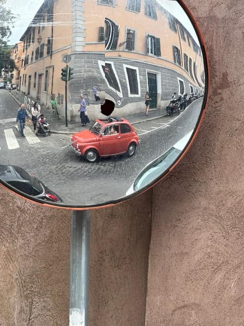 Rome Private Tour and Photo in a Vintage Fiat 500 - Trastevere is a passing glimpse, not a full visit