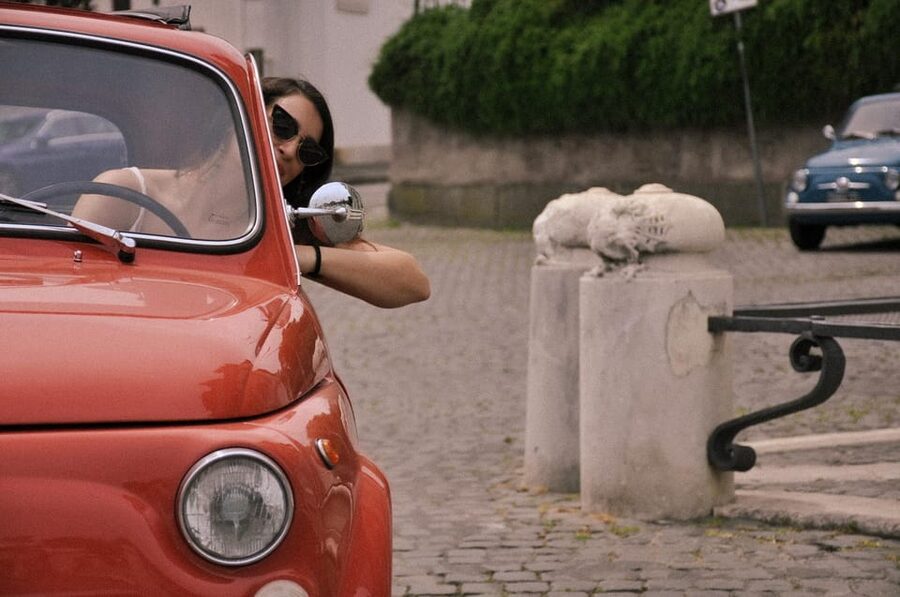 Rome Private Tour and Photo in a Vintage Fiat 500 - The Colosseum is the grand finish