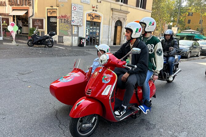 Rome Private Tour in a Vintage Vespa Sidecar Style for 90 Minutes - Why a Vespa sidecar works well in central Rome