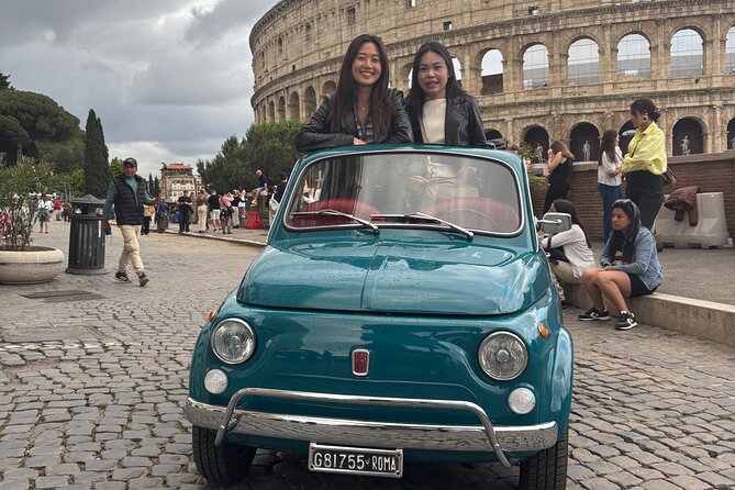 Rome: Retro Fiat 500 Car Tour with Pro Photographer - Fontana dell’Acqua Paola and the road uphill
